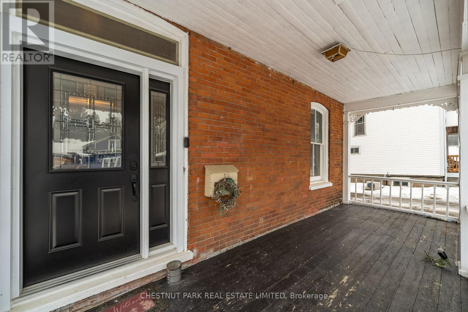 12 Maple Avenue, Prince Edward County (Picton), Ontario  K0K 2T0 - Photo 5 - X12533608