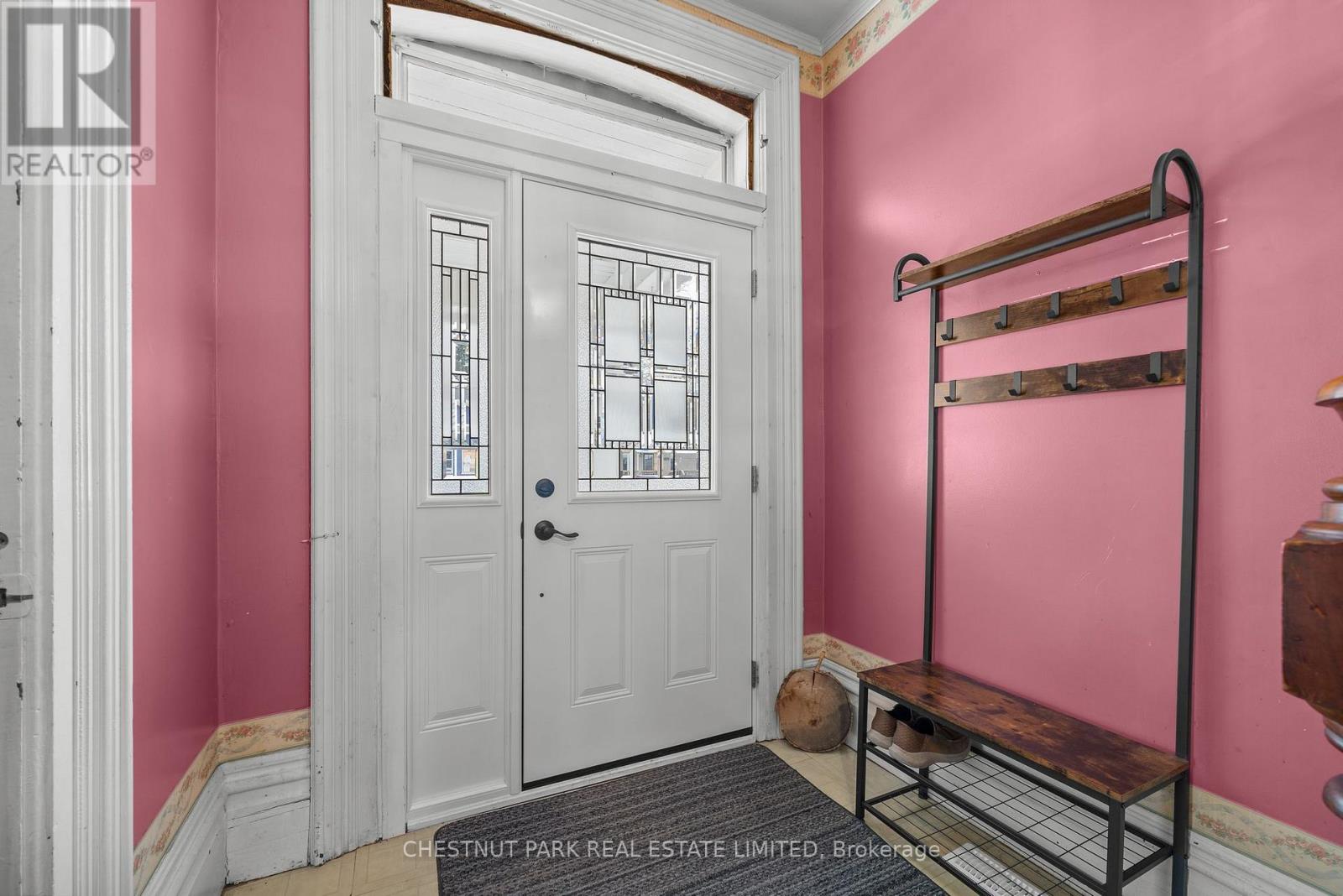 12 Maple Avenue, Prince Edward County (Picton), Ontario  K0K 2T0 - Photo 6 - X12533608