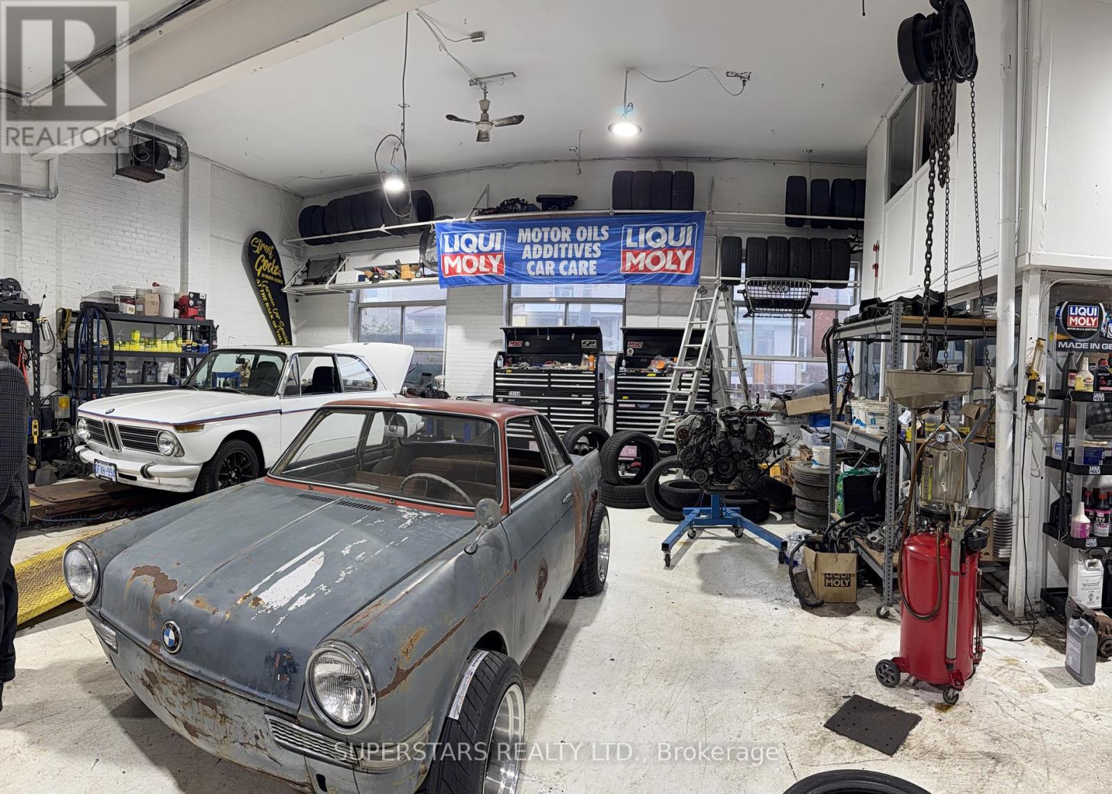 1138 Dufferin Street, Toronto, Ontario  M6H 4B6 - Photo 3 - W12533344