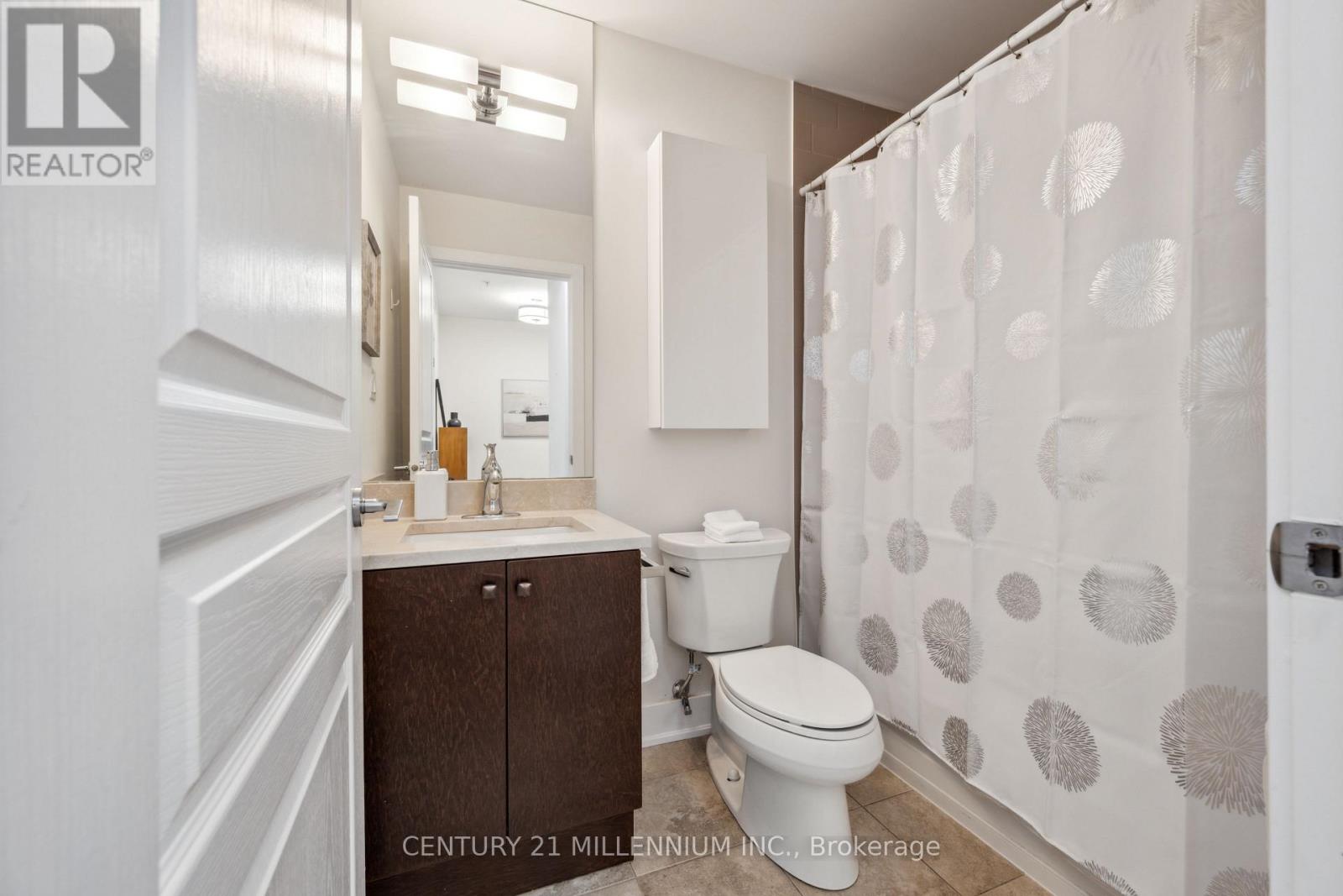 119 - 128 Garden Drive, Oakville, Ontario  L6K 0H7 - Photo 17 - W12533378