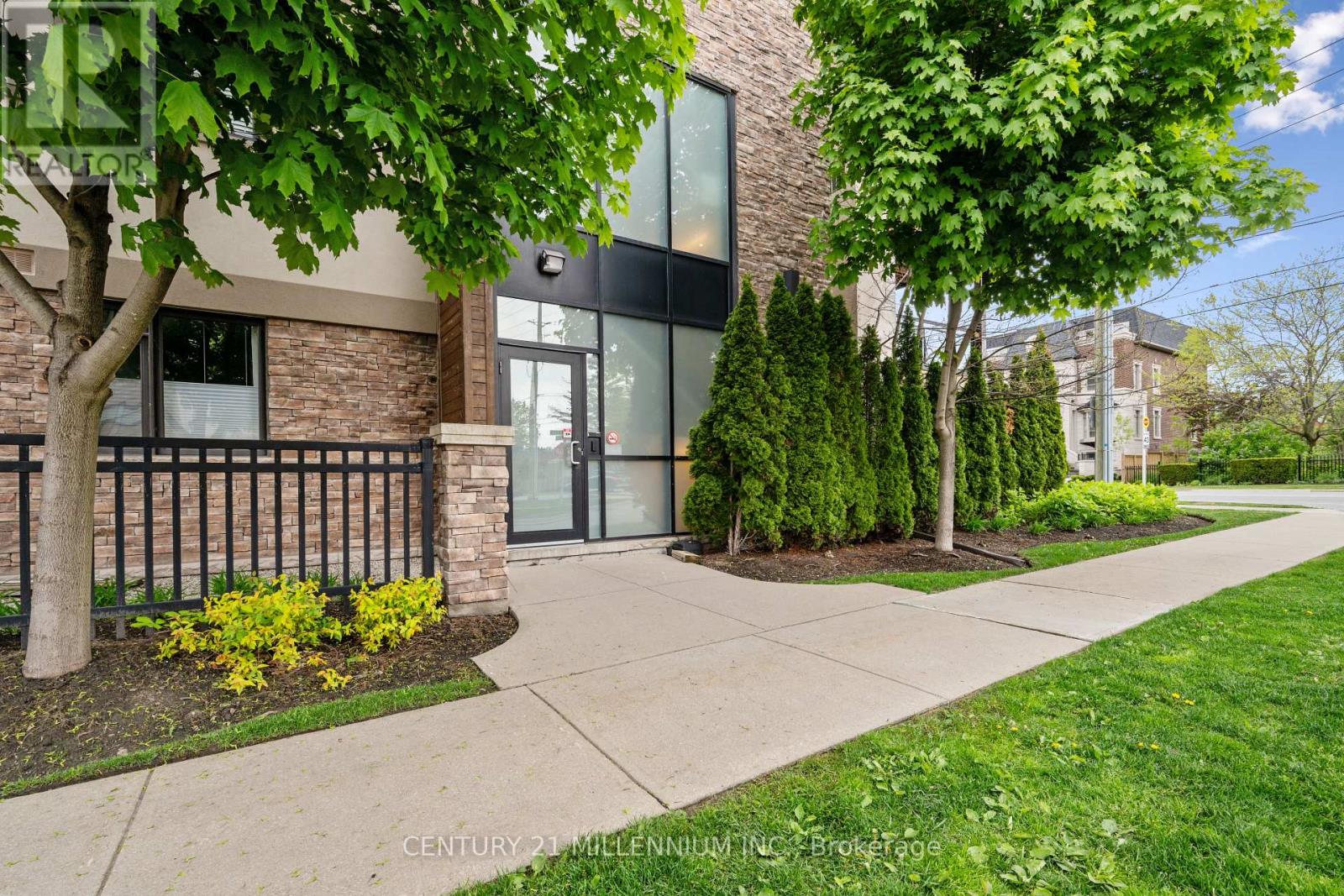 119 - 128 Garden Drive, Oakville, Ontario  L6K 0H7 - Photo 33 - W12533378