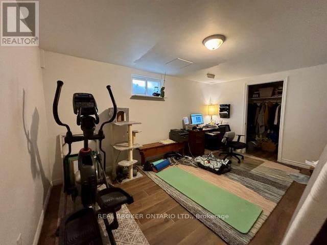 525 Ray Lawson Boulevard, Brampton, Ontario L6Y 3S2 - Photo 4 - W12533476