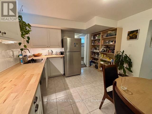 525 Ray Lawson Boulevard, Brampton, Ontario L6Y 3S2 - Photo 6 - W12533476