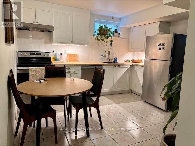 525 Ray Lawson Boulevard, Brampton, Ontario L6Y 3S2 - Photo 7 - W12533476