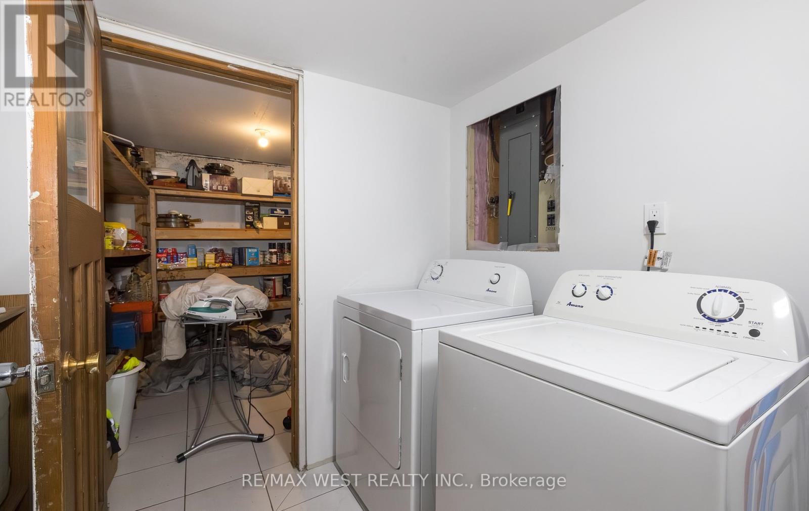 7812 Kittridge Drive, Mississauga (Malton), Ontario  L4T 3J6 - Photo 30 - W12533488