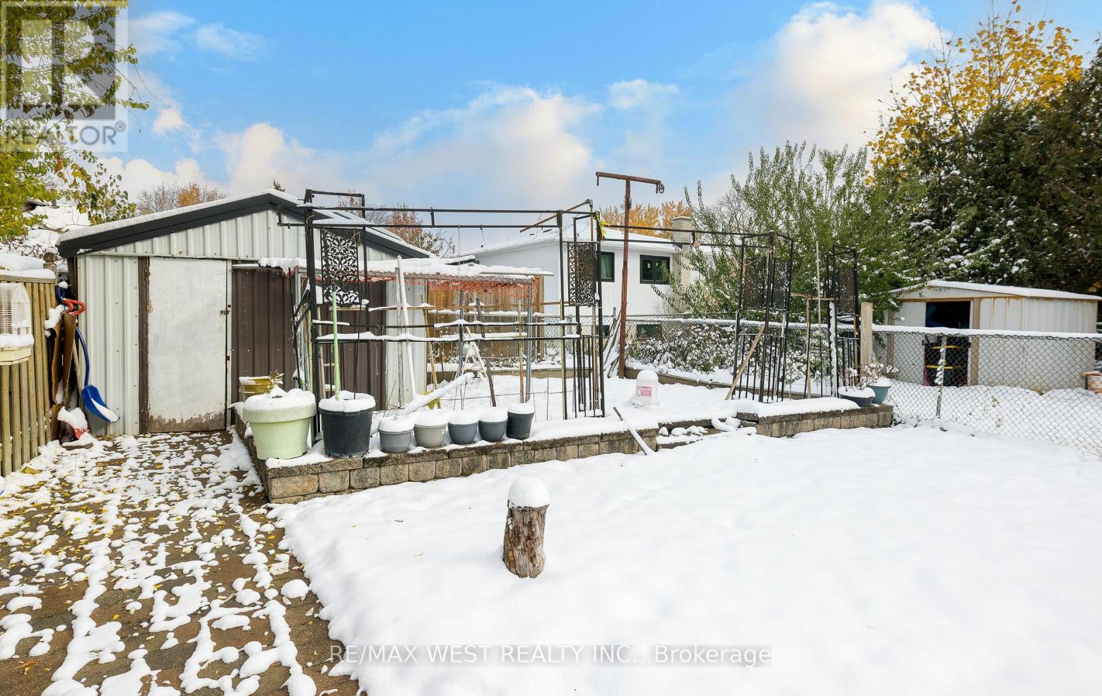 7812 Kittridge Drive, Mississauga, Ontario  L4T 3J6 - Photo 36 - W12533488