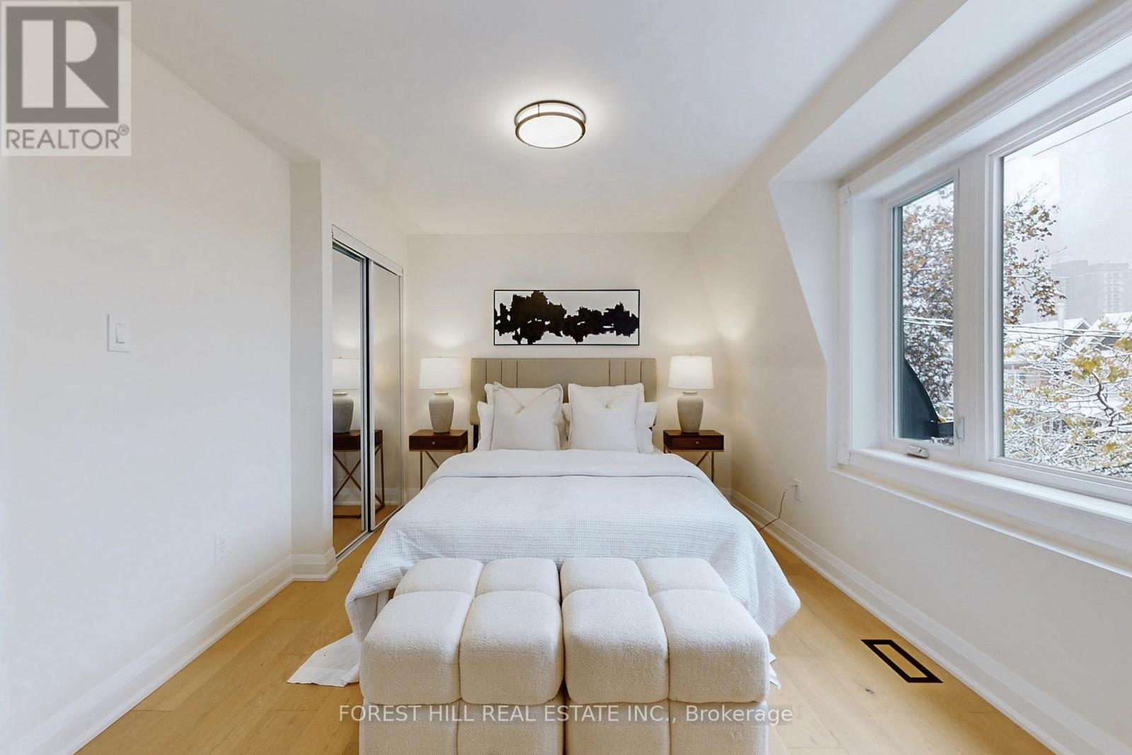 123 Laughton Avenue, Toronto, Ontario  M6N 2X3 - Photo 20 - W12533492