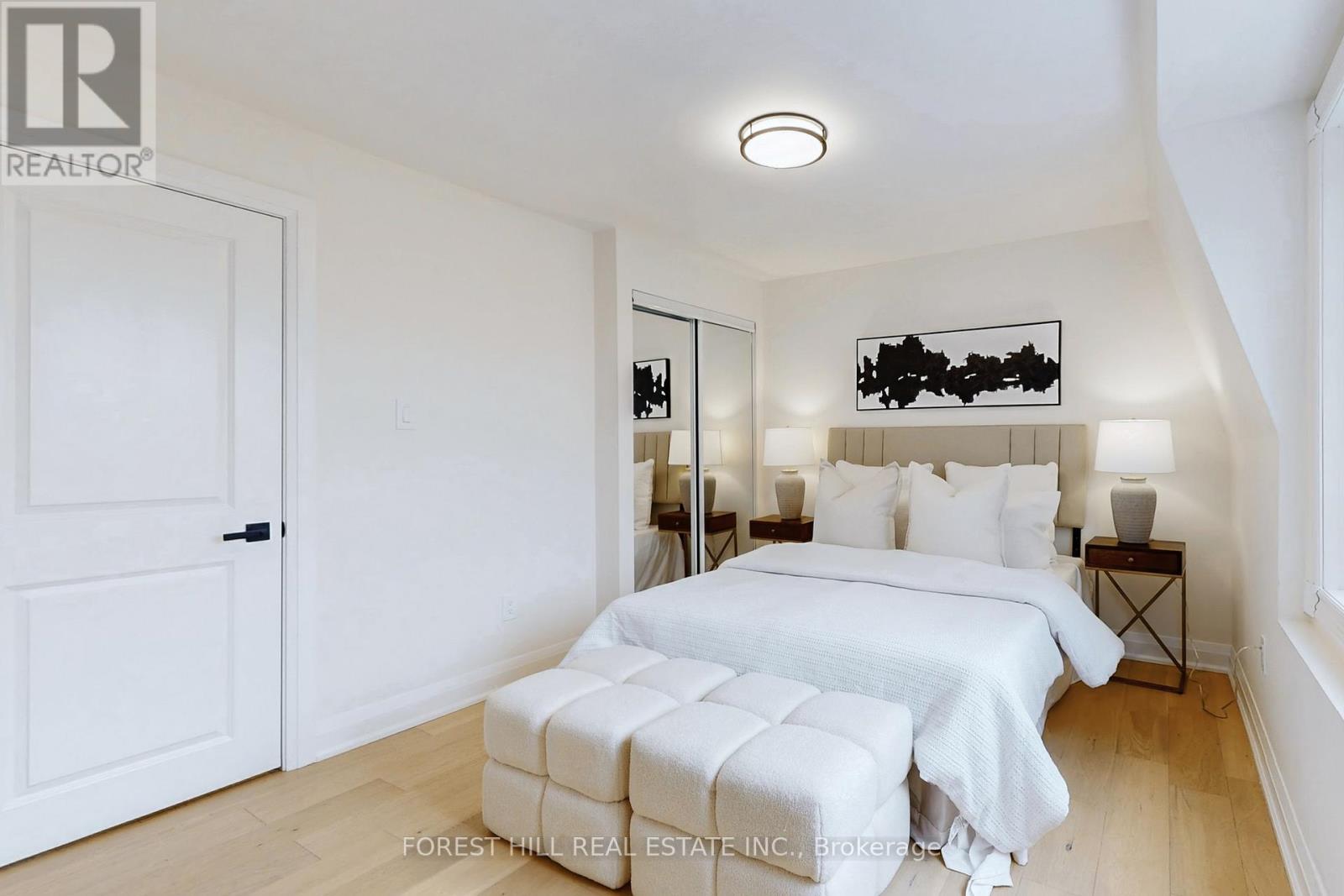 123 Laughton Avenue, Toronto, Ontario  M6N 2X3 - Photo 21 - W12533492