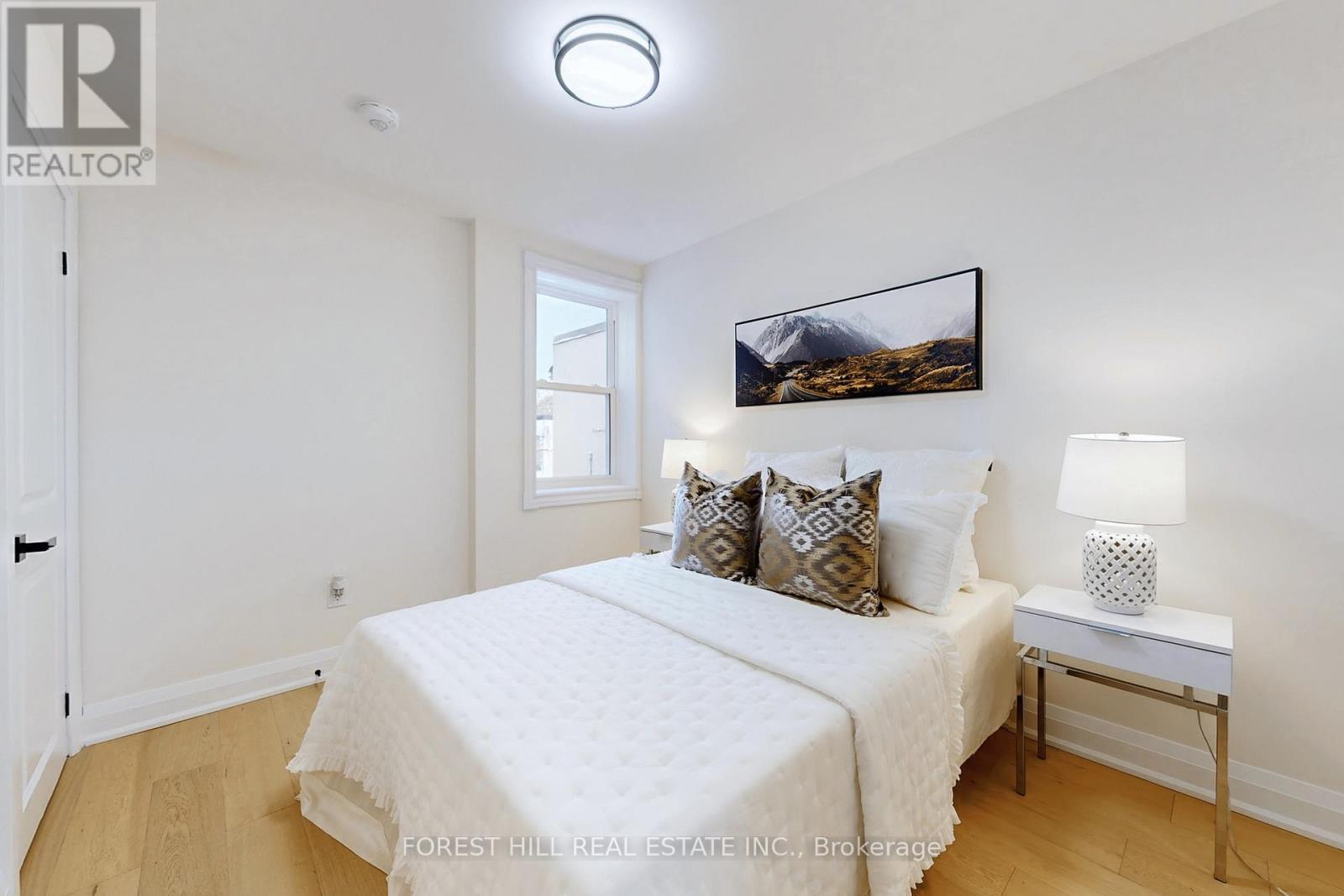 123 Laughton Avenue, Toronto, Ontario  M6N 2X3 - Photo 26 - W12533492