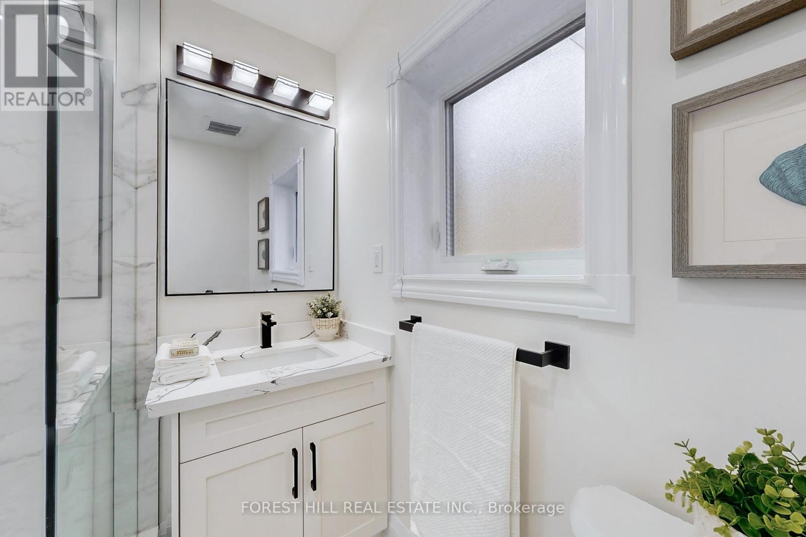 123 Laughton Avenue, Toronto, Ontario  M6N 2X3 - Photo 29 - W12533492