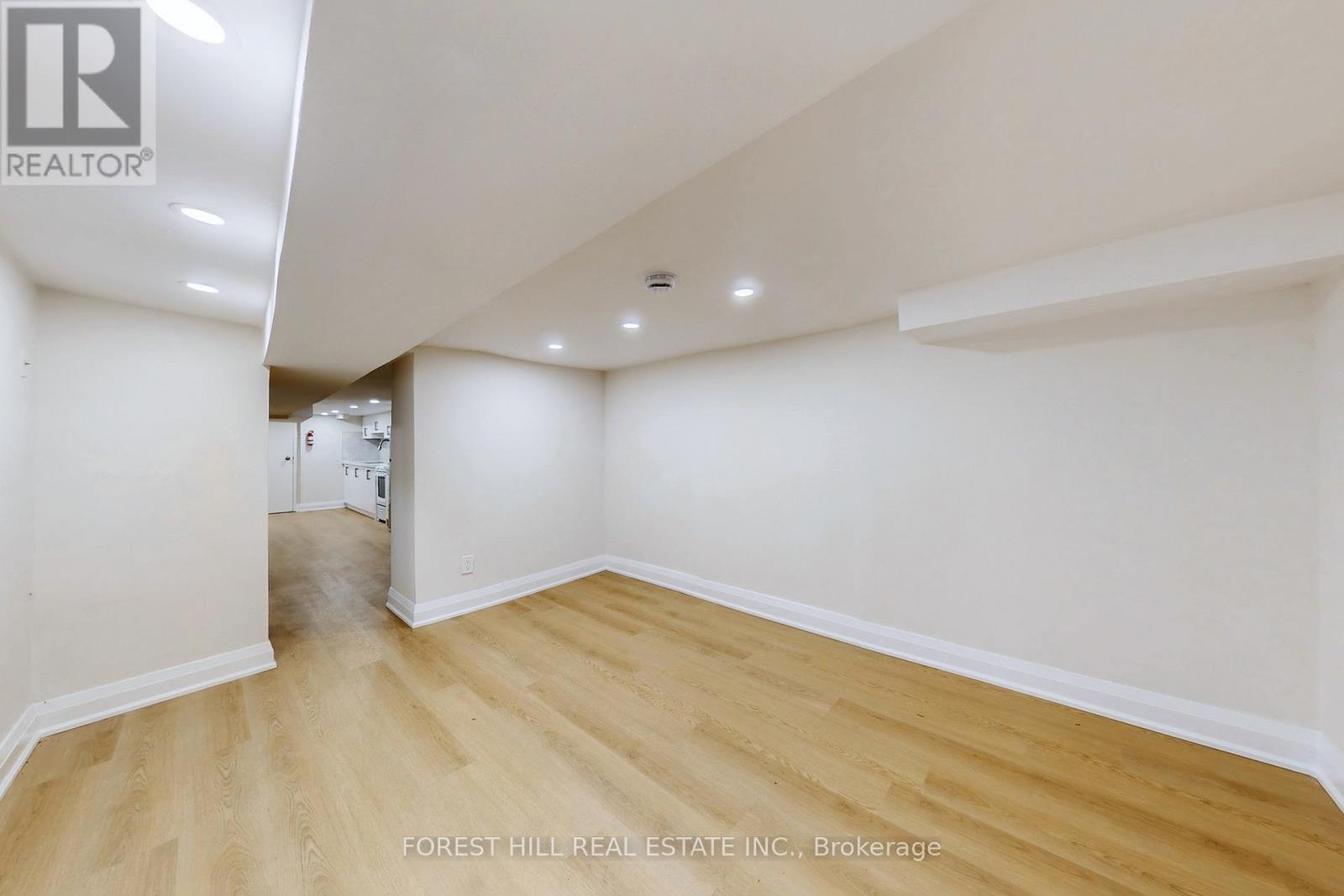 123 Laughton Avenue, Toronto, Ontario  M6N 2X3 - Photo 33 - W12533492