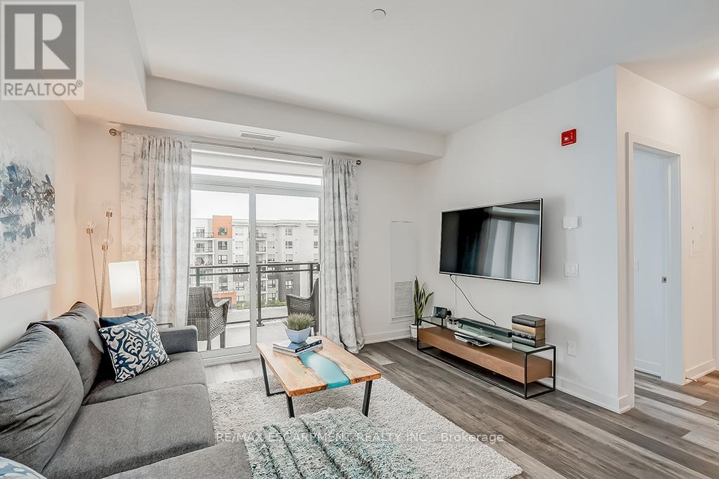 502 - 320 Plains Road E, Burlington, Ontario  L7T 0C1 - Photo 18 - W12533542