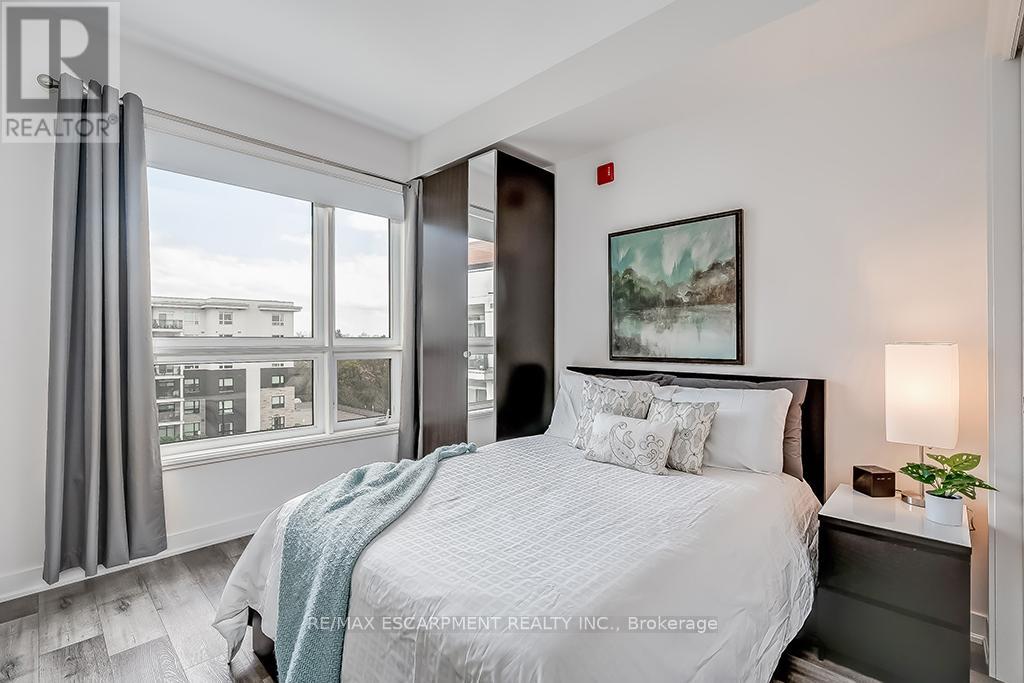 502 - 320 Plains Road E, Burlington, Ontario  L7T 0C1 - Photo 23 - W12533542