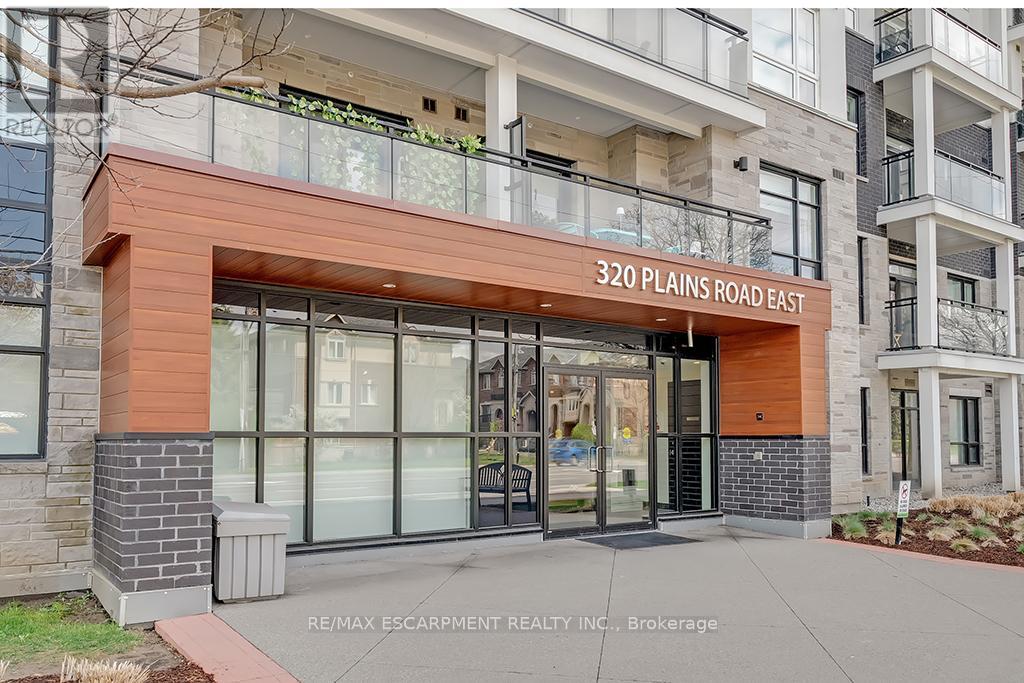 502 - 320 Plains Road E, Burlington, Ontario  L7T 0C1 - Photo 3 - W12533542