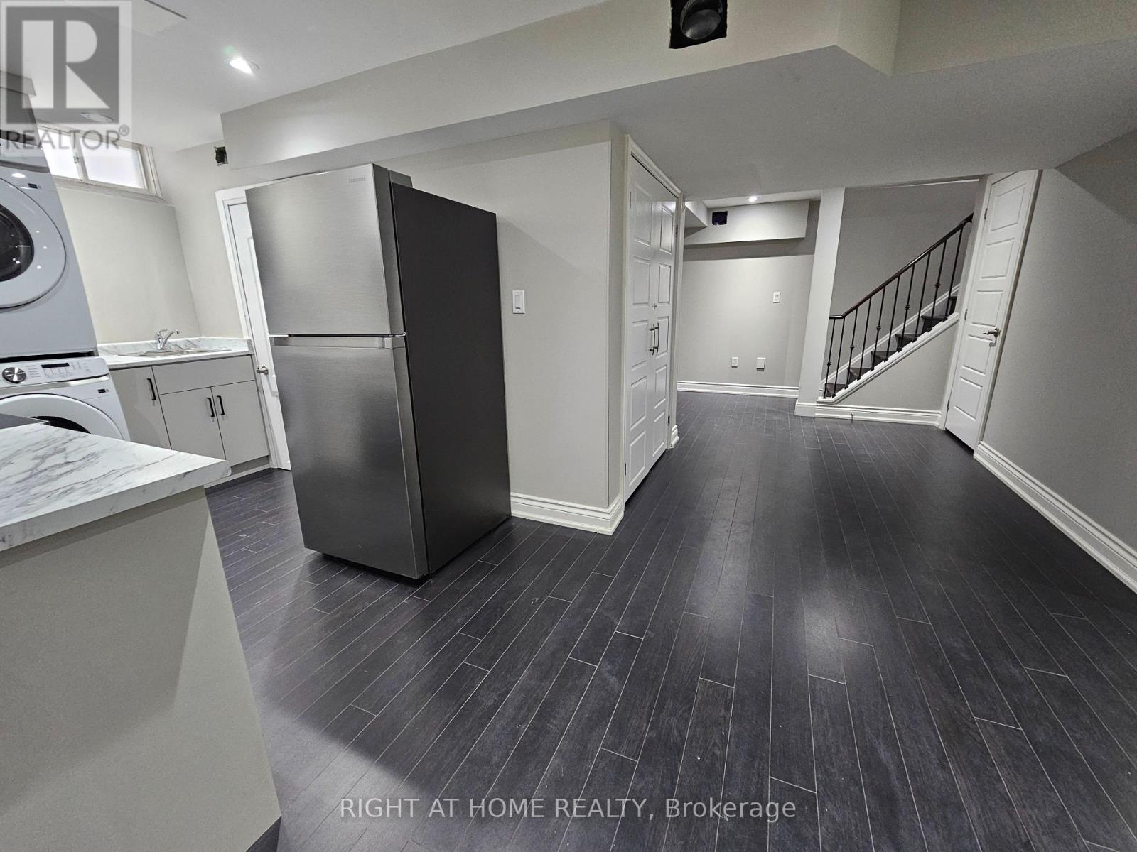 Basement - 390 Barber Drive, Halton Hills, Ontario  L7G 0A6 - Photo 17 - W12533544