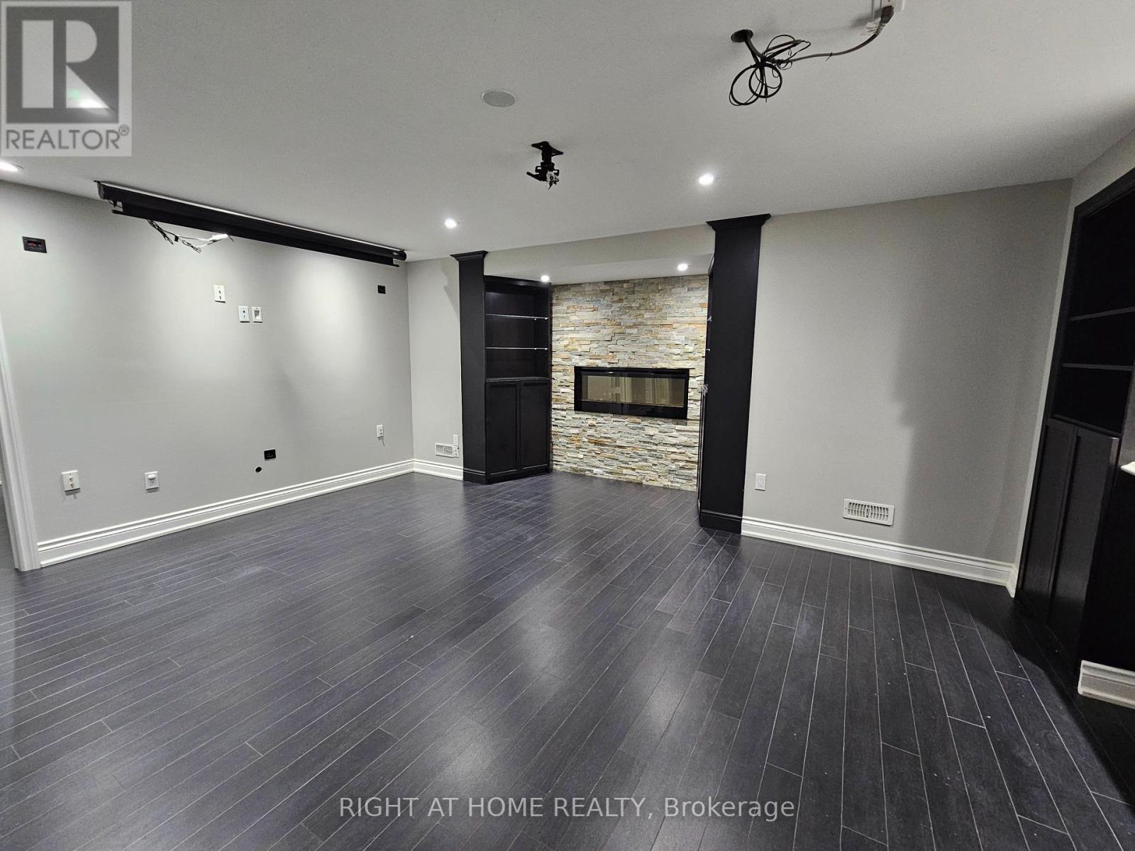 Basement - 390 Barber Drive, Halton Hills, Ontario  L7G 0A6 - Photo 21 - W12533544