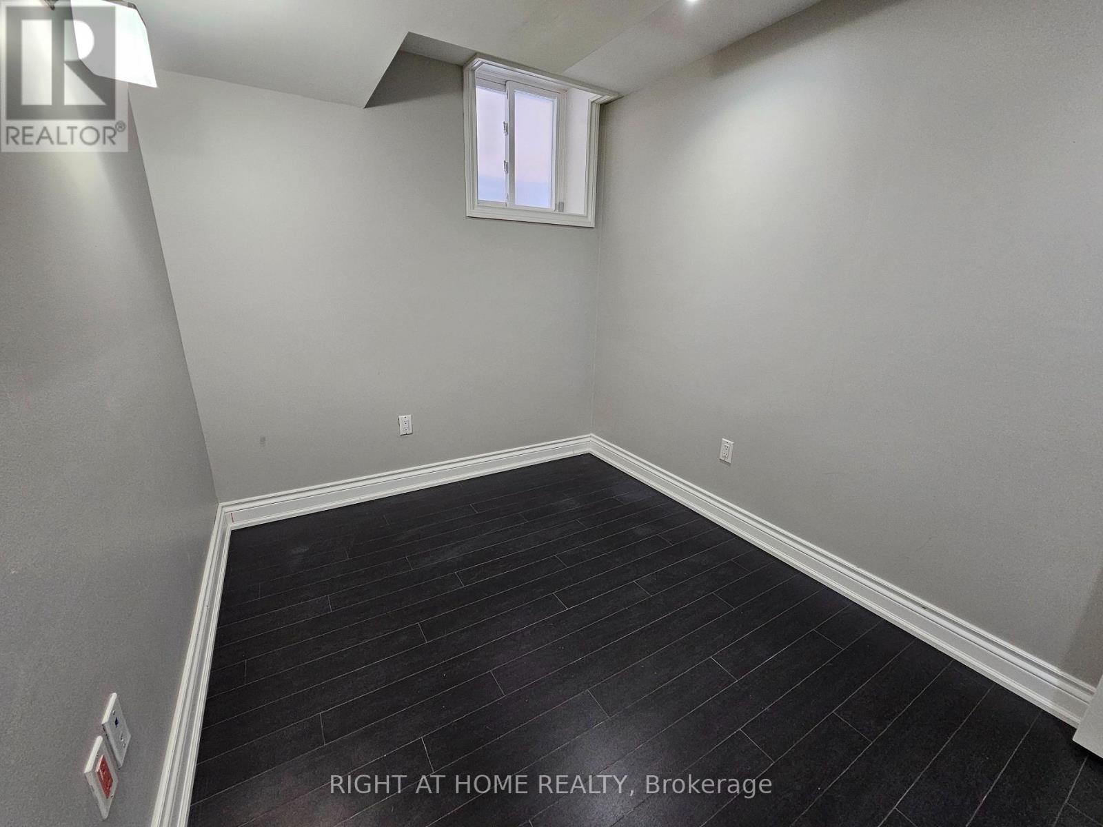 Basement - 390 Barber Drive, Halton Hills, Ontario  L7G 0A6 - Photo 29 - W12533544
