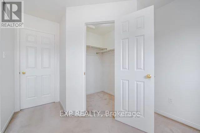 7565 Black Walnut Trail, Mississauga, Ontario  L5N 8A9 - Photo 15 - W12488390