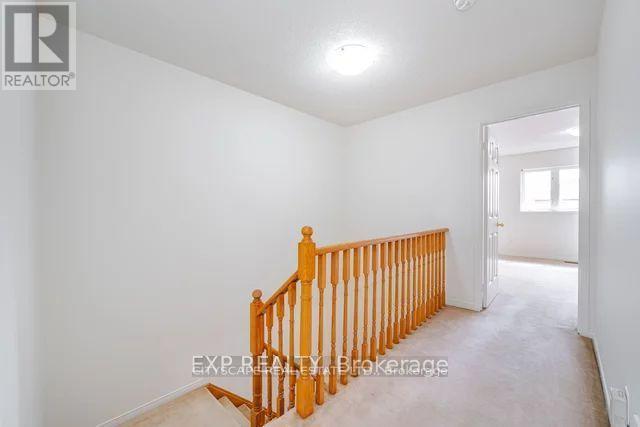 7565 Black Walnut Trail, Mississauga, Ontario  L5N 8A9 - Photo 9 - W12488390