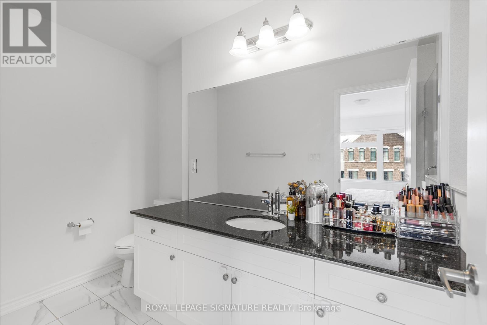 158 Keppel Circle, Brampton, Ontario  L7A 5K7 - Photo 28 - W12532500