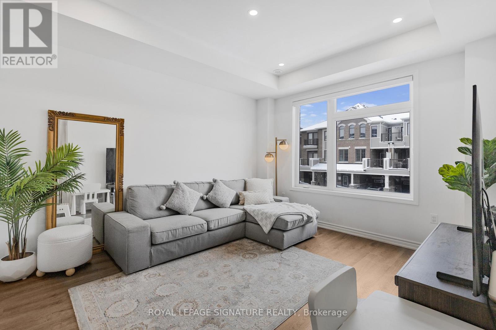 158 Keppel Circle, Brampton, Ontario  L7A 5K7 - Photo 8 - W12532500