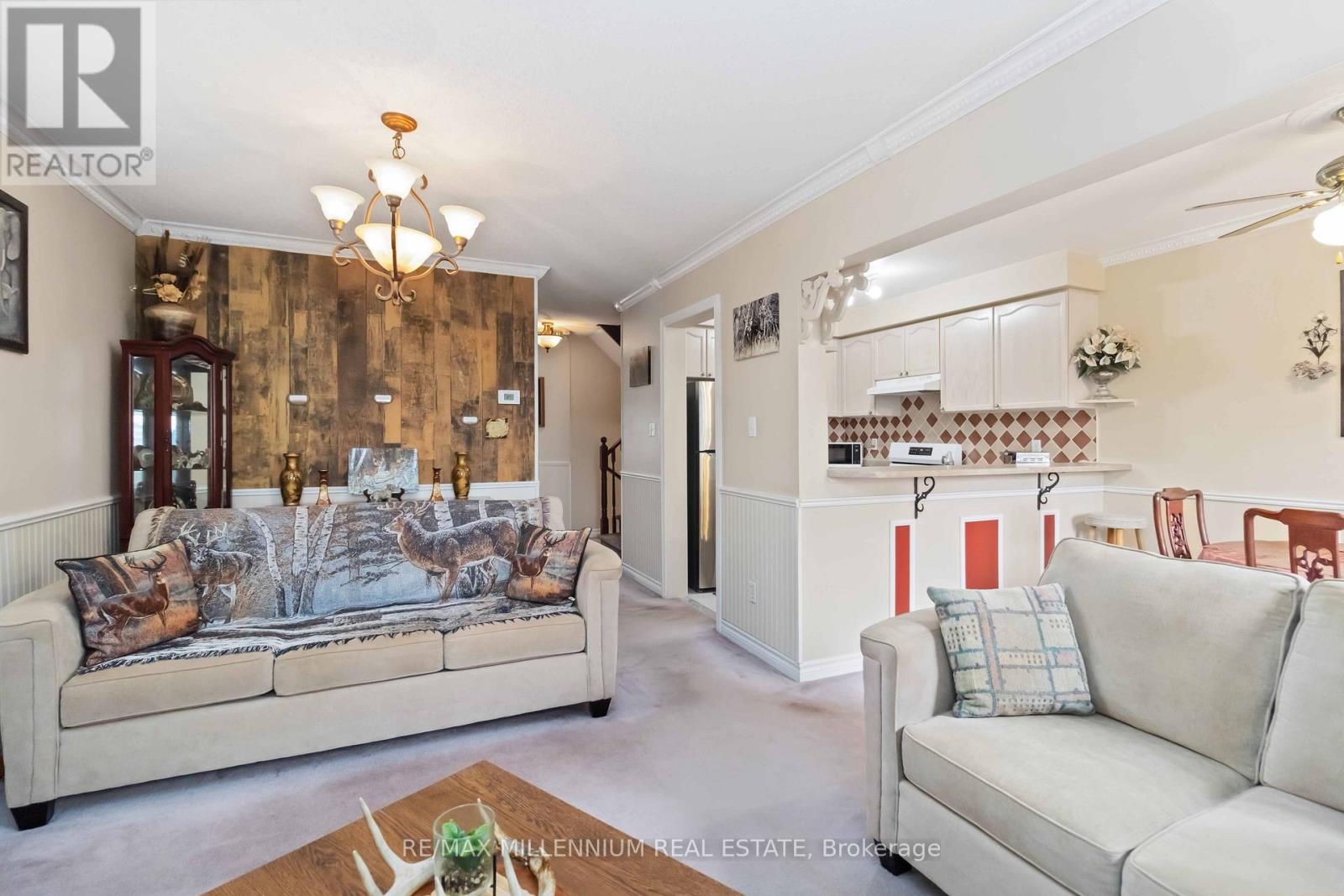 71 Manett Crescent, Brampton, Ontario  L6X 4X5 - Photo 10 - W12532598