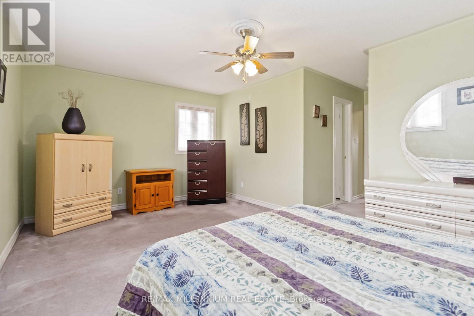 71 Manett Crescent, Brampton, Ontario  L6X 4X5 - Photo 24 - W12532598