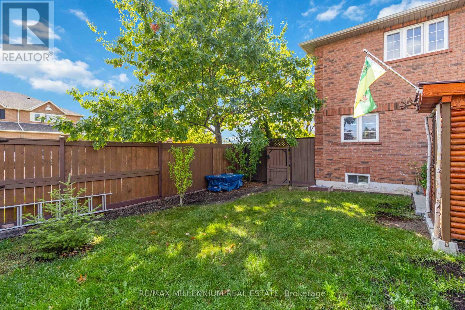 71 Manett Crescent, Brampton, Ontario  L6X 4X5 - Photo 30 - W12532598