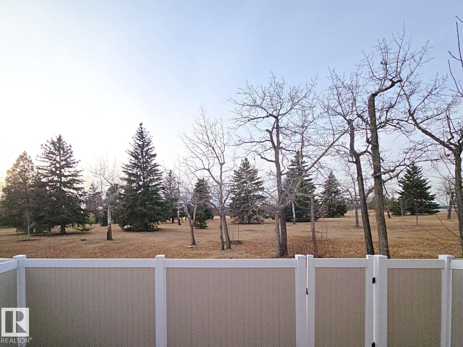 14458 56 St Nw, Edmonton, Alberta  T5A 3R1 - Photo 2 - E4465386