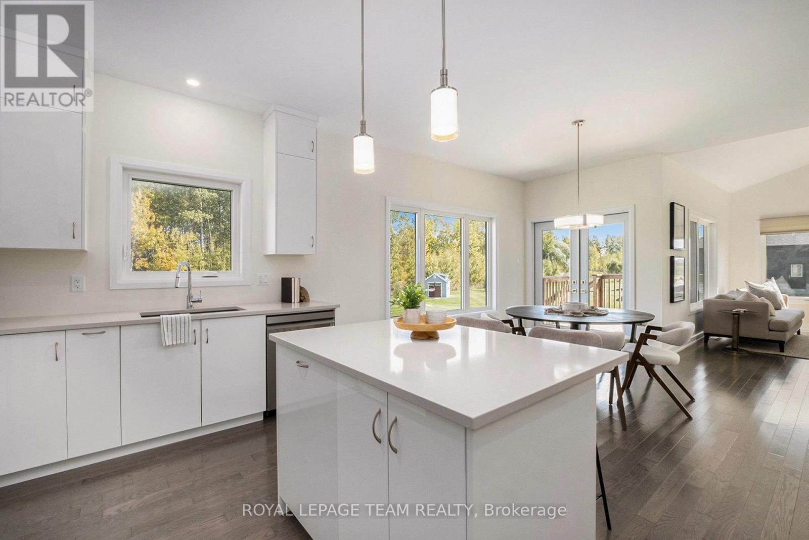 114 Maplestone Drive, North Grenville, Ontario  K0G 1J0 - Photo 15 - X12533638