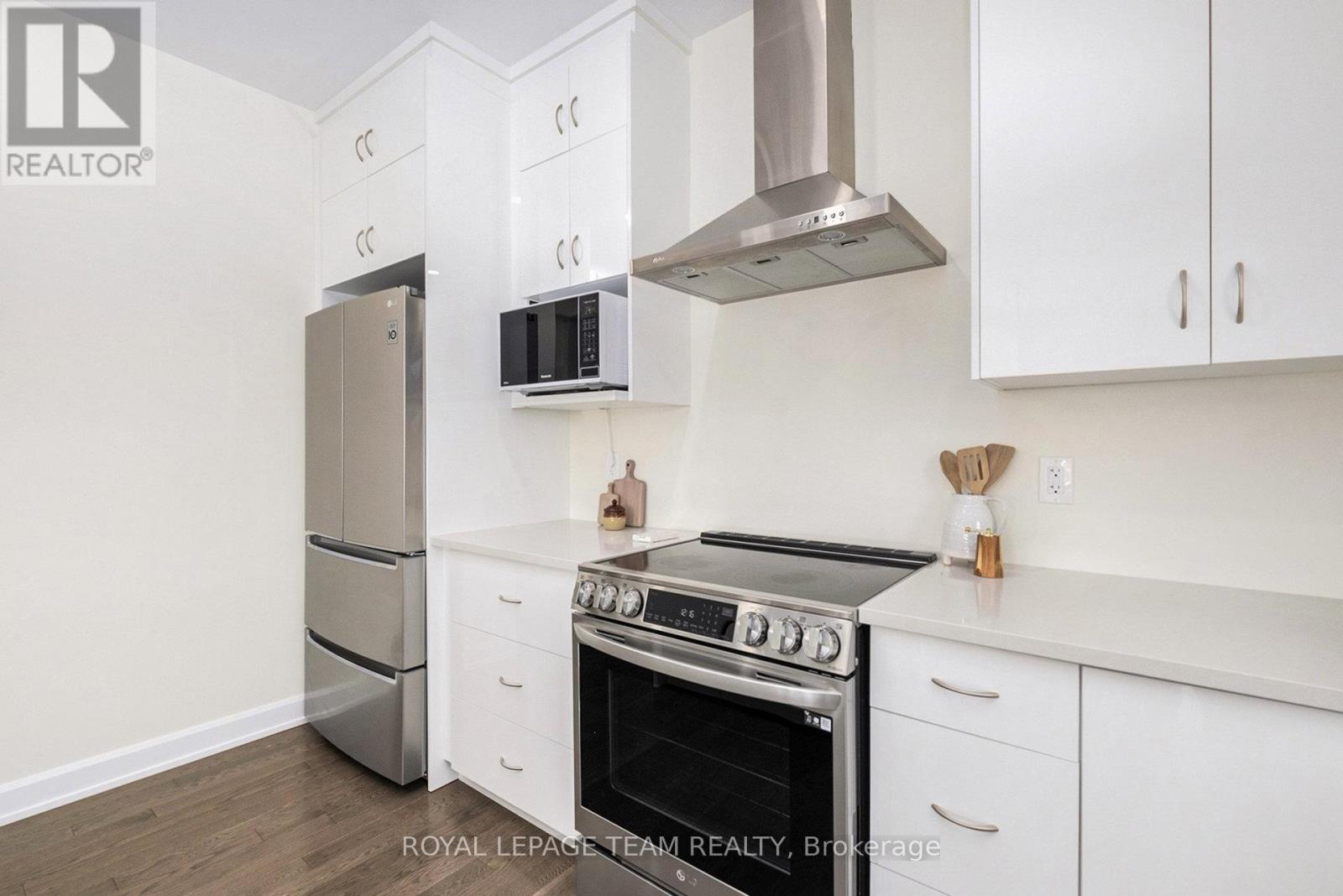 114 Maplestone Drive, North Grenville, Ontario  K0G 1J0 - Photo 16 - X12533638