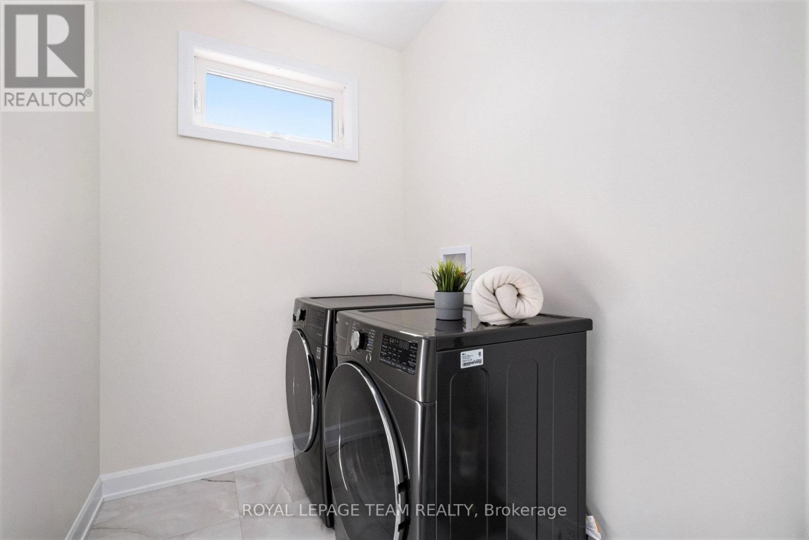 114 Maplestone Drive, North Grenville, Ontario  K0G 1J0 - Photo 25 - X12533638