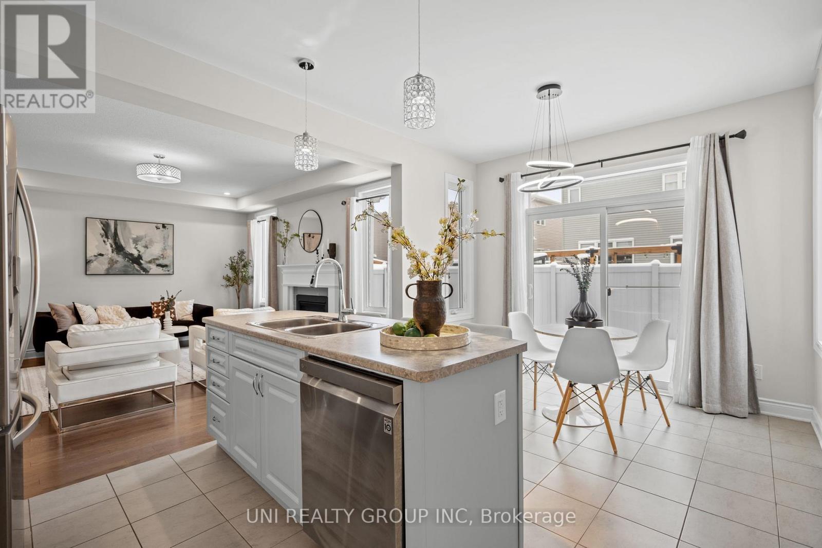 143 Celestial Grove, Ottawa, Ontario  K2J 6S8 - Photo 23 - X12533666