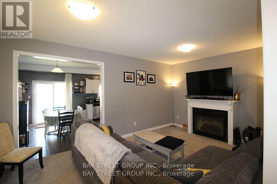 149 Seeley Avenue, Southgate, Ontario  N0C 1B0 - Photo 2 - X12533330