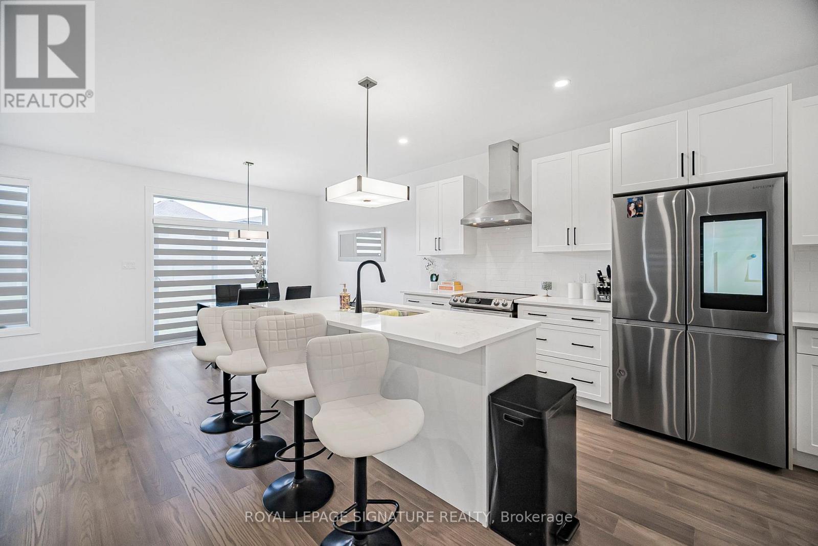 6326 Heathwoods Avenue, London South, Ontario  N6P 0K2 - Photo 9 - X12533368