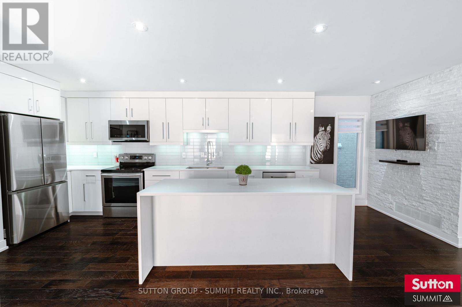 5 Silversmith Court, Guelph, Ontario  N1G 5C1 - Photo 6 - X12533416