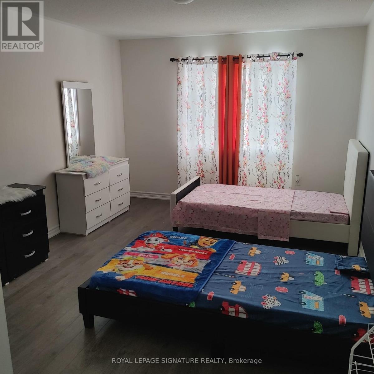 154 Winters Way, Shelburne, Ontario  L9V 3Y1 - Photo 13 - X12533438