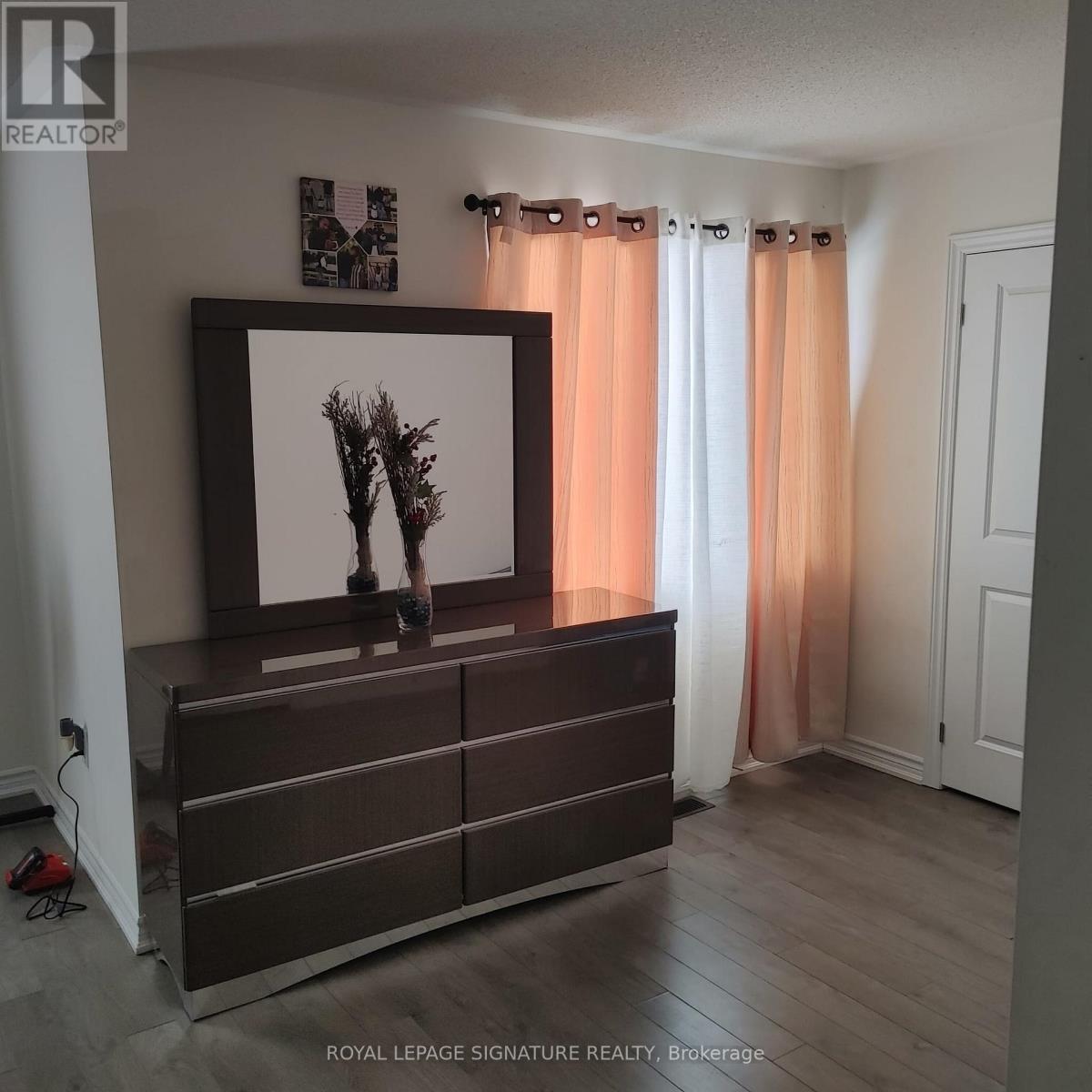 154 Winters Way, Shelburne, Ontario  L9V 3Y1 - Photo 19 - X12533438