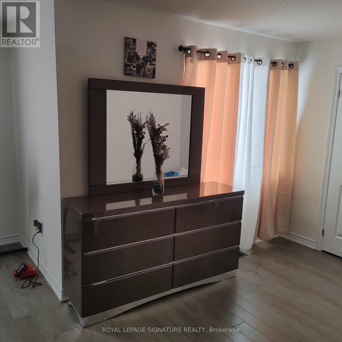 154 Winters Way, Shelburne, Ontario  L9V 3Y1 - Photo 20 - X12533438