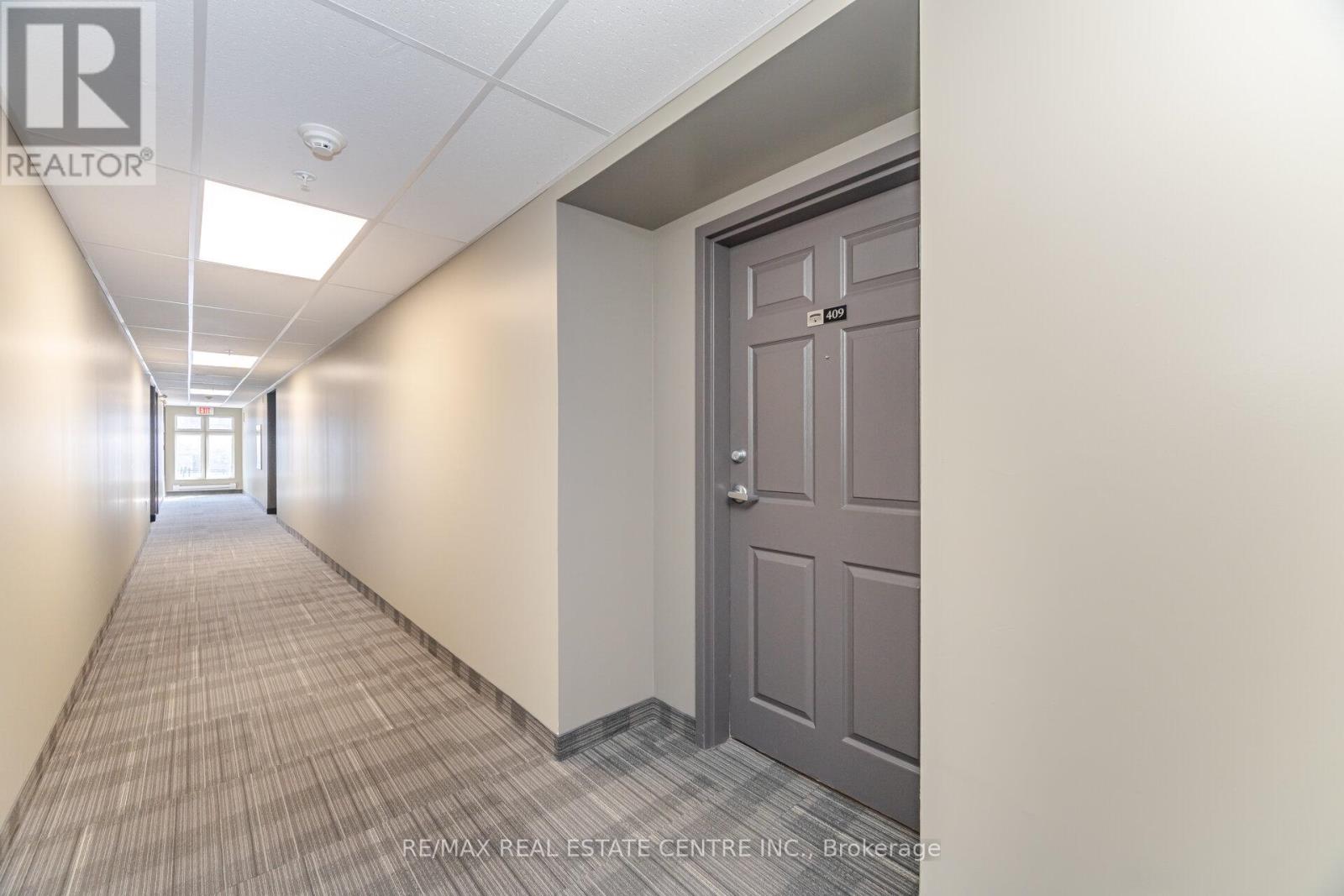 409 - 45 Kingsbury Square, Guelph, Ontario  N1L 1C3 - Photo 3 - X12533442