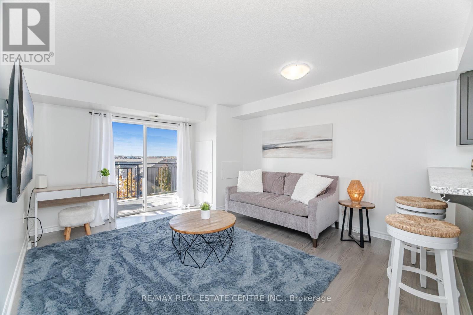 409 - 45 Kingsbury Square, Guelph, Ontario  N1L 1C3 - Photo 4 - X12533442