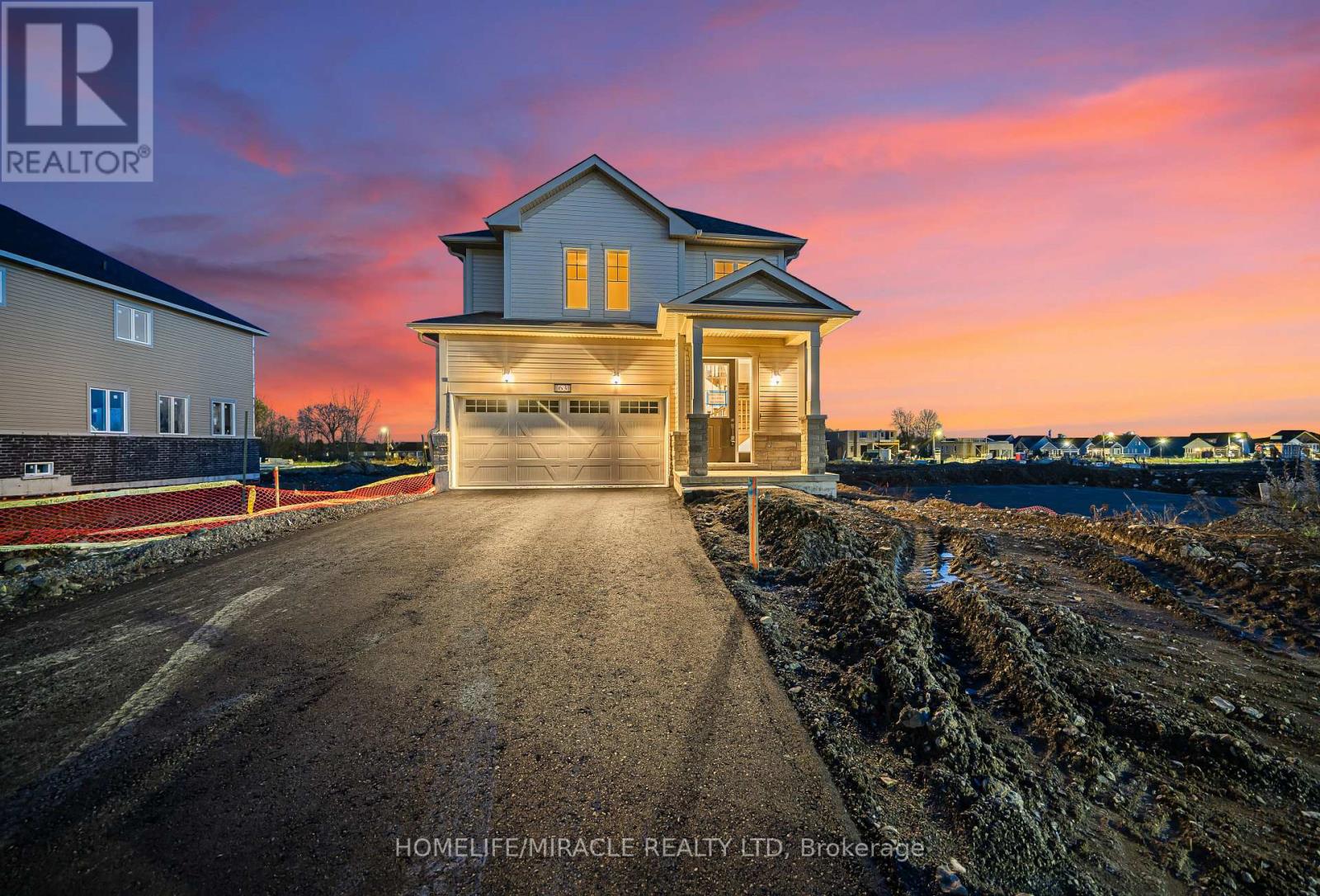 63 Royal Oak Crescent, Loyalist, Ontario  K0H 1G0 - Photo 2 - X12533460