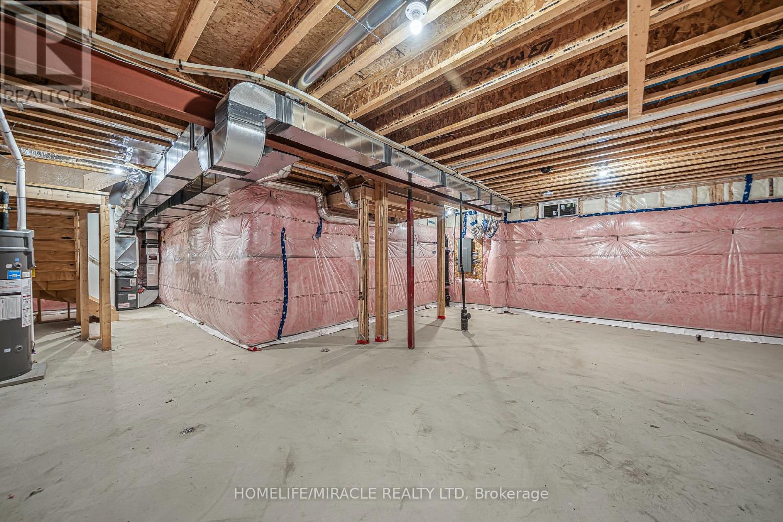 63 Royal Oak Crescent, Loyalist, Ontario  K0H 1G0 - Photo 23 - X12533460