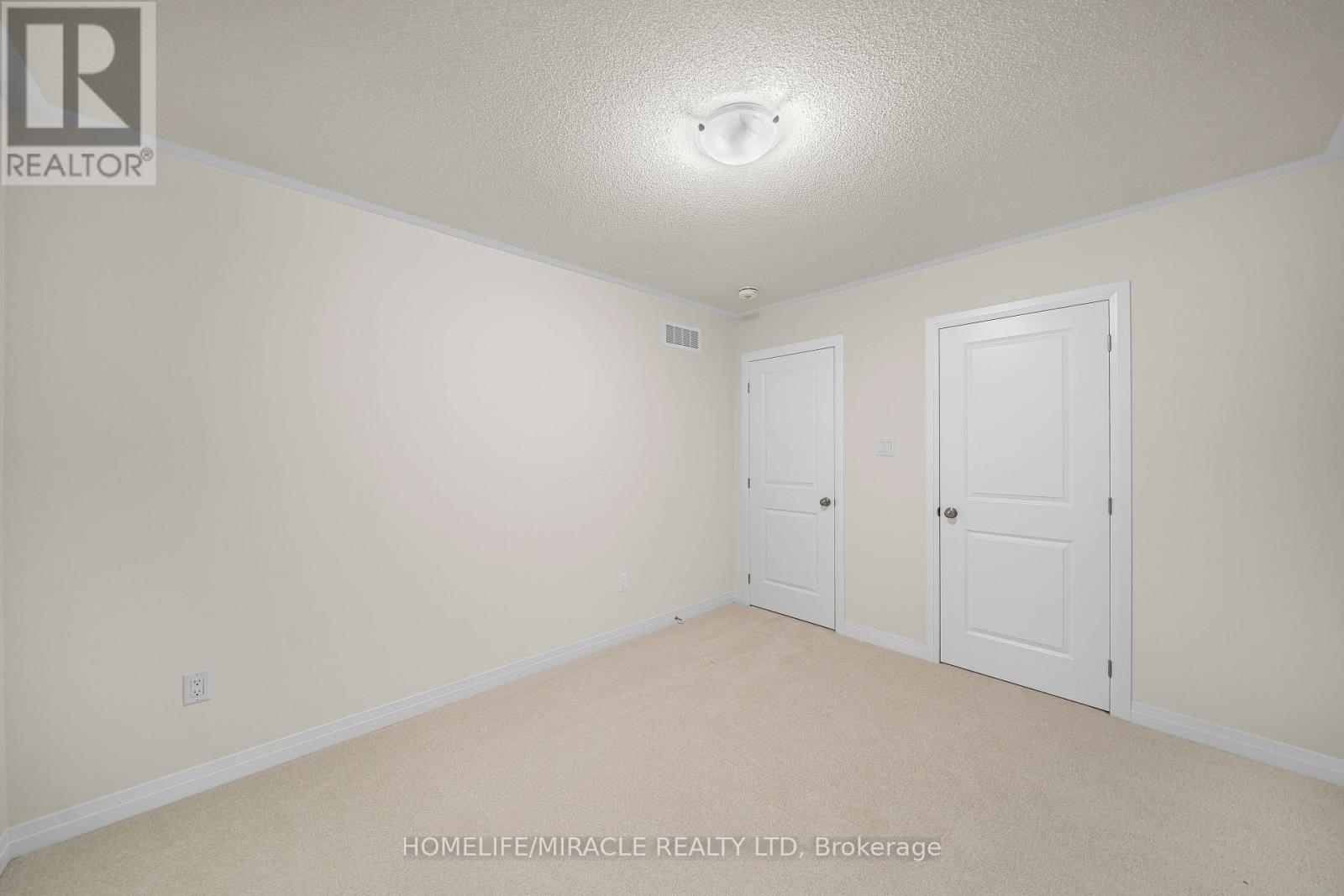 63 Royal Oak Crescent, Loyalist, Ontario  K0H 1G0 - Photo 26 - X12533460