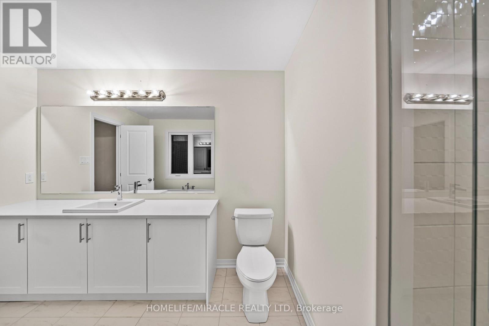 63 Royal Oak Crescent, Loyalist, Ontario  K0H 1G0 - Photo 33 - X12533460