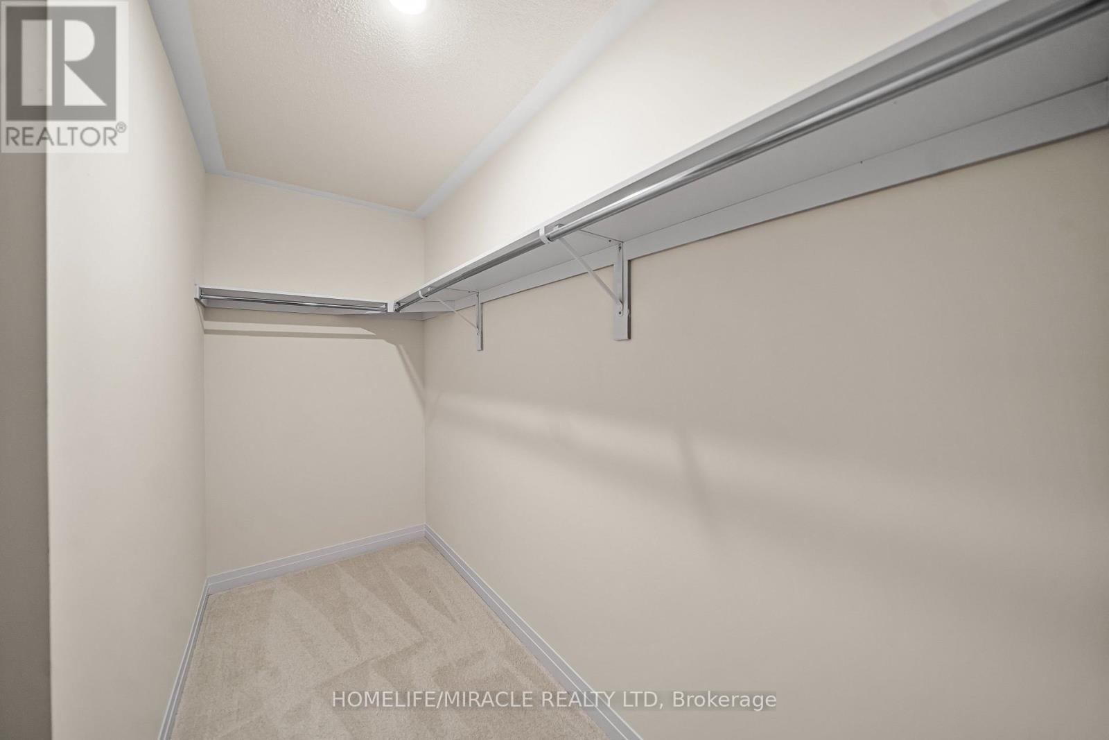 63 Royal Oak Crescent, Loyalist, Ontario  K0H 1G0 - Photo 35 - X12533460