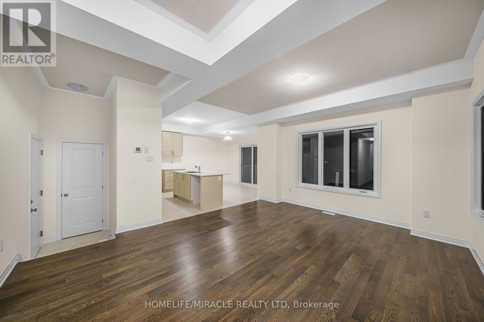 63 Royal Oak Crescent, Loyalist, Ontario  K0H 1G0 - Photo 8 - X12533460