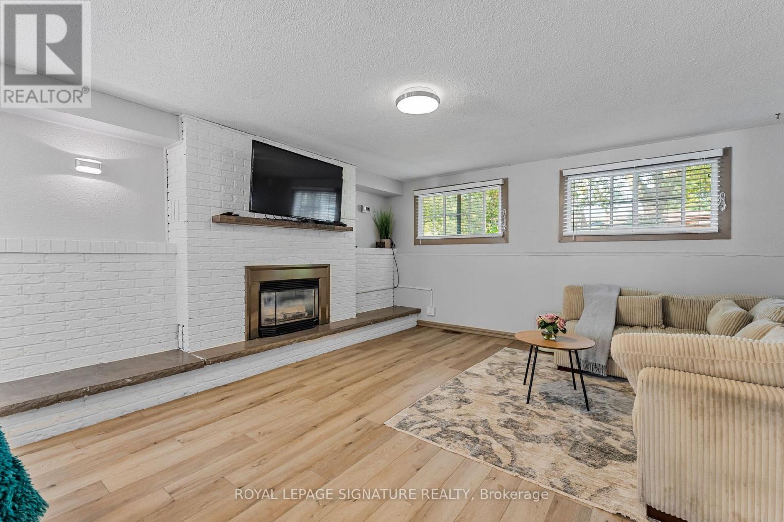 7210 Woodington Road, Niagara Falls, Ontario  L2J 2C3 - Photo 26 - X12533468