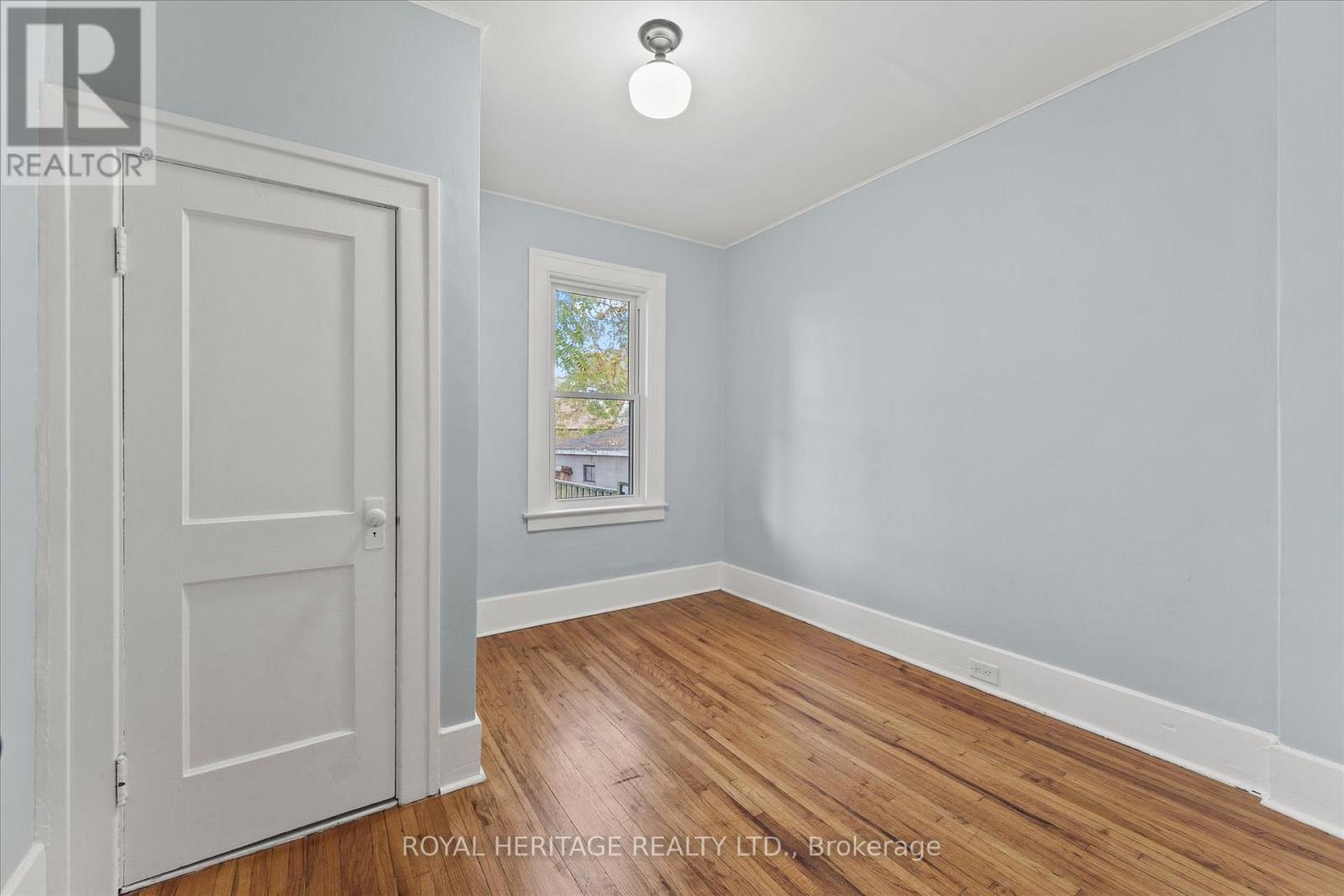 1150 Elm Avenue, Windsor, Ontario  N9A 5H9 - Photo 13 - X12533518