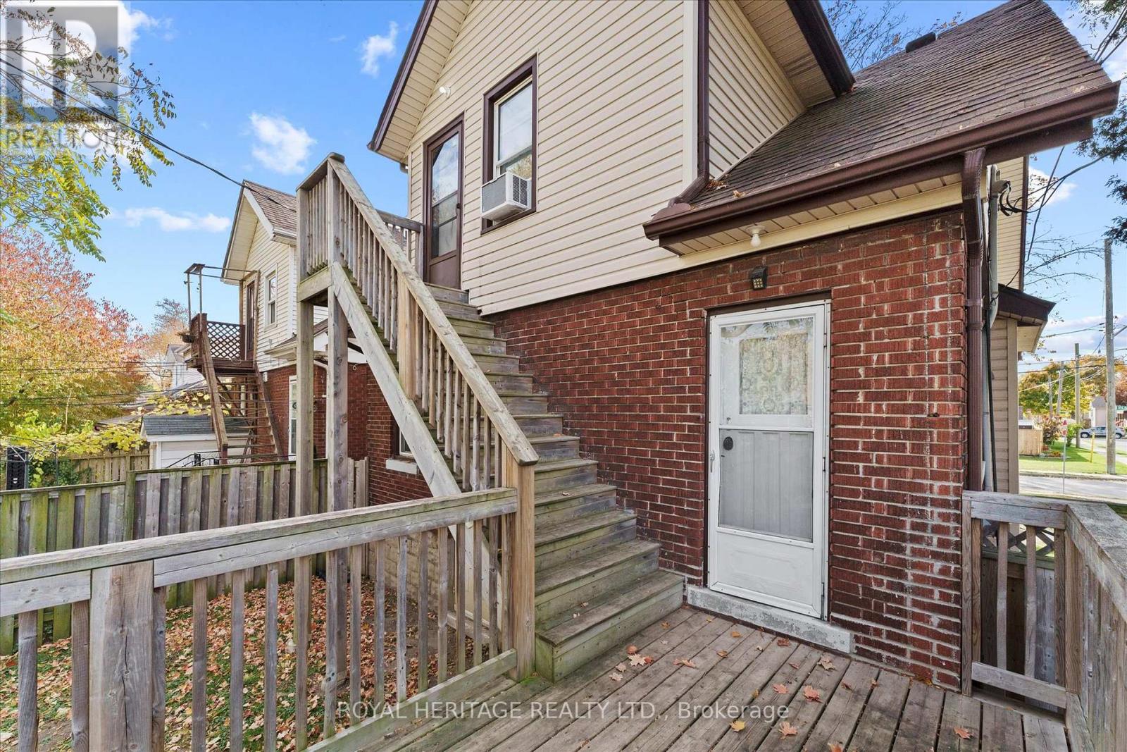 1150 Elm Avenue, Windsor, Ontario  N9A 5H9 - Photo 24 - X12533518